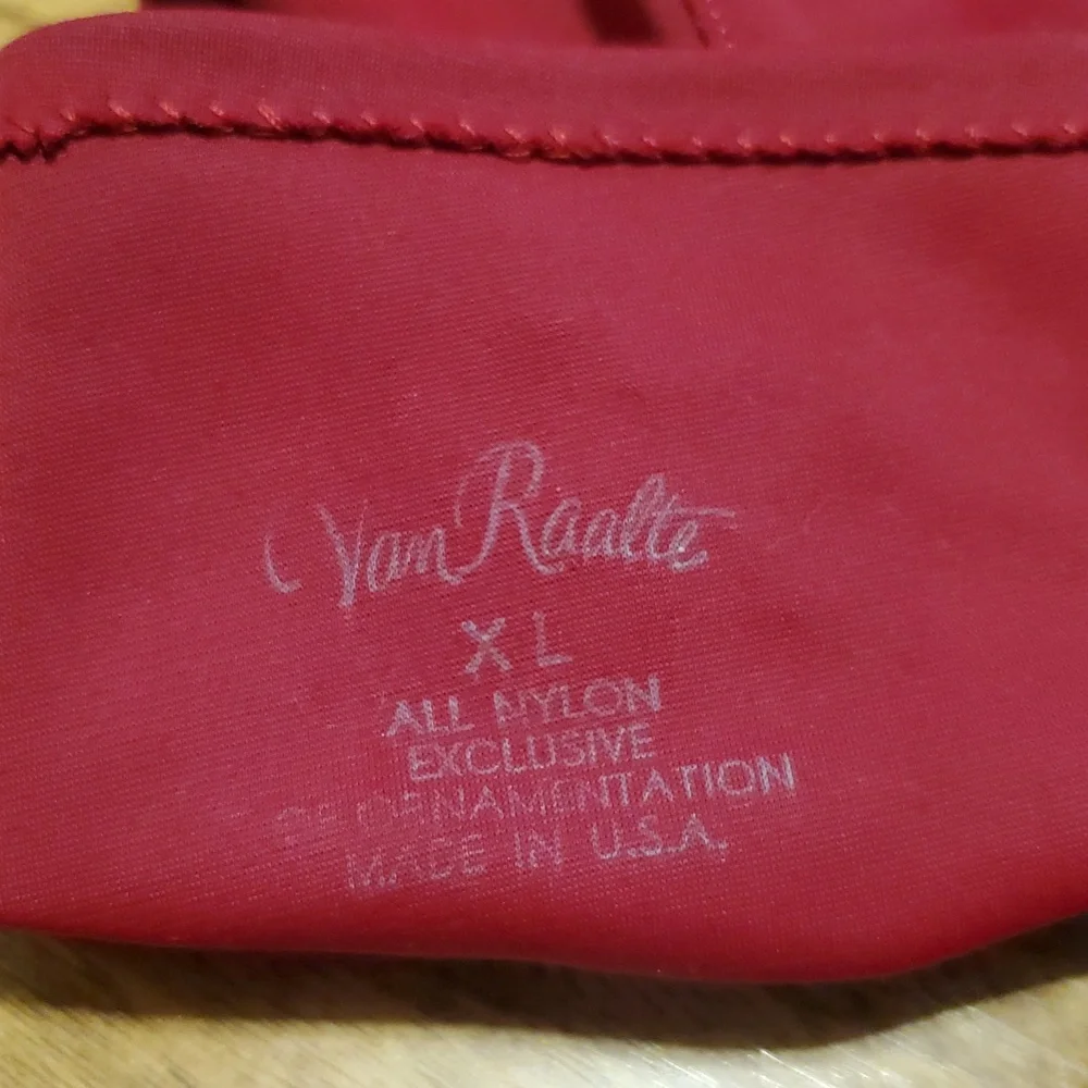 Van Raalte Vintage Burgundy Red Women's Nylon Gloves XL